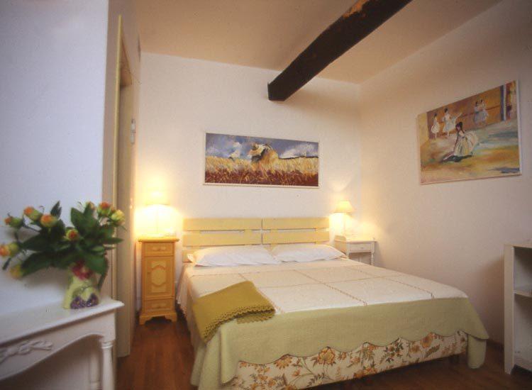Villa Agriturismo La Vecchia Dolceacqua Chambre photo